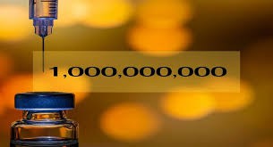 देश में 100 करोड़ लोगों को लगा कोरोना सुरक्षा टीका, सबसे ज्यादा टीकाकरण यूपी में देश में 100 करोड़ लोगों को लगा कोरोना सुरक्षा टीका, सबसे ज्यादा टीकाकरण यूपी में