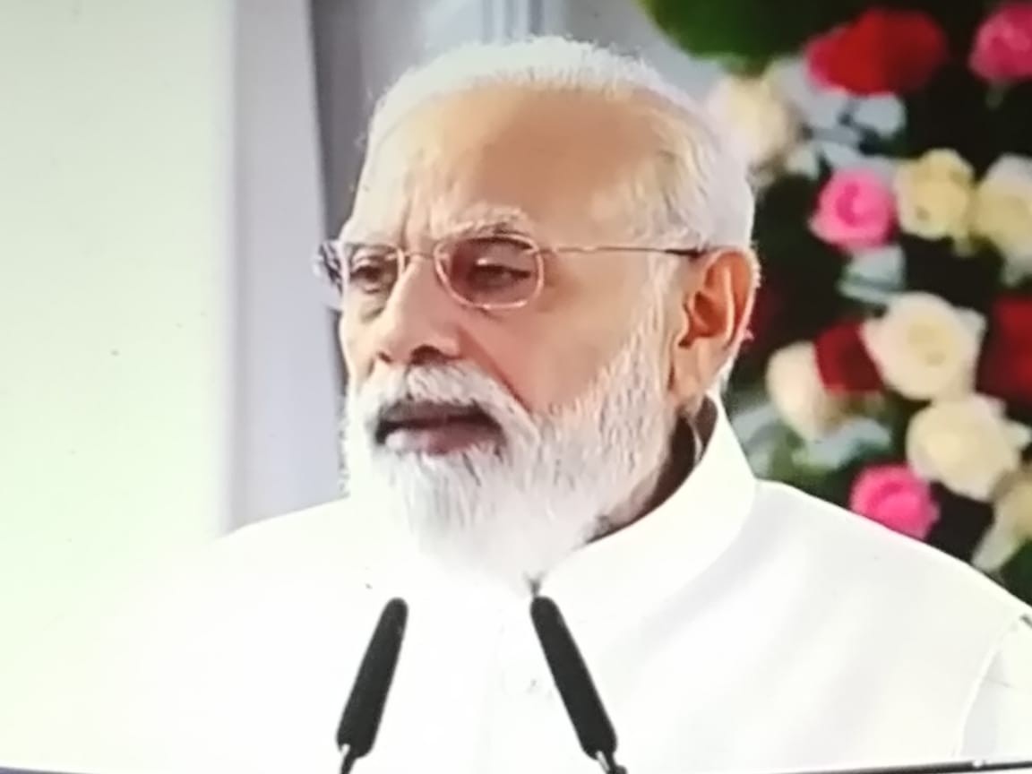 श्रद्धा व आकर्षण का केन्द्र बनने जा रहा है कुशीनगर-मोदी कुशीनगर में अर्न्तराष्ट्रीय हवाई अड्डे का उद्घाटन सम्पन्न, श्रद्धा व आकर्षण का केन्द्र बनने जा रहा है कुशीनगर-मोदी कुशीनगर में अर्न्तराष्ट्रीय हवाई अड्डे का उद्घाटन सम्पन्न,