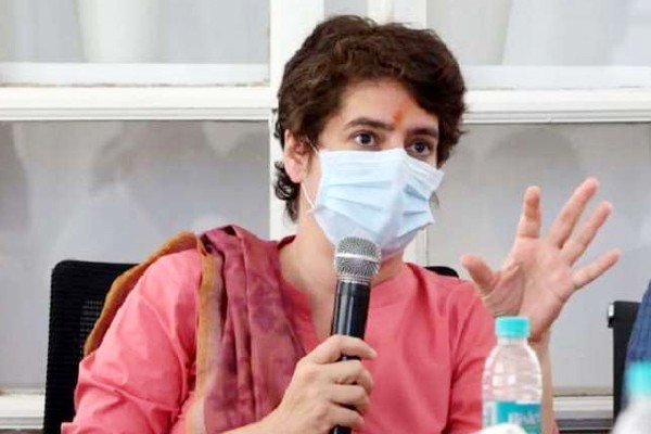 मोदी जी ने अपने लिए खरीदे 16,000 करोड़ के विमान और 18,000 करोड़ में बेचा एयर इंडिया: प्रियंका गांधी मोदी जी ने अपने लिए खरीदे 16,000 करोड़ के विमान और 18,000 करोड़ में बेचा एयर इंडिया: प्रियंका गांधी