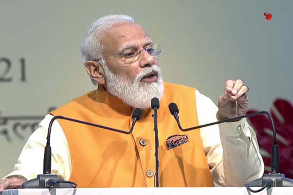 गति शक्ति मिशन को लांच कर पीएम मोदी ने कहा, देश के 25 सालों के विकास की नींव रख रहे कुछ लोग इन्फ्रास्ट्रक्चर के विरोध पर गर्व करते गति शक्ति मिशन को लांच कर पीएम मोदी ने कहा, देश के 25 सालों के विकास की नींव रख रहे कुछ लोग इन्फ्रास्ट्रक्चर के विरोध पर गर्व करते
