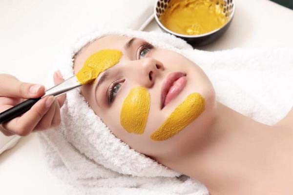 घरेलू उपायों से निखारें खूबसूरती घरेलू उपायों से निखारें खूबसूरती