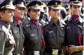 सुप्रीम कोर्ट में 39 महिला अफसरों की बड़ी जीत, सेना में जल्द मिलेगा स्थाई कमीशन सुप्रीम कोर्ट में 39 महिला अफसरों की बड़ी जीत, सेना में जल्द मिलेगा स्थाई कमीशन