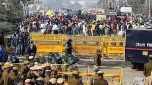 दिल्ली के टिहरी बॉर्डर स्थित किसान प्रदर्शन स्थल पर पुलिस की ओर से लगाए गए अवरोधक हटेंगे दिल्ली के टिहरी बॉर्डर स्थित किसान प्रदर्शन स्थल पर पुलिस की ओर से लगाए गए अवरोधक हटेंगे