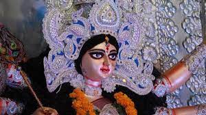 गुरुवार से नवरात्र शुरू: नहीं होगा गरबा - डोली पर सवार होकर आई हैं मां दुर्गा गुरुवार से नवरात्र शुरू: नहीं होगा गरबा - डोली पर सवार होकर आई हैं मां दुर्गा