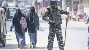 कश्मीर के बड़े हिस्से में पांव पसार चुका कट्टरपंथ कश्मीर के बड़े हिस्से में पांव पसार चुका कट्टरपंथ
