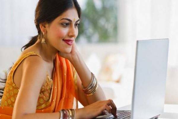 कामकाजी हैं तो इस प्रकार बनायें रखें सुंदरता कामकाजी हैं तो इस प्रकार बनायें रखें सुंदरता