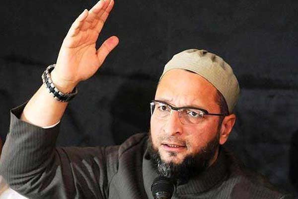 राजनाथ के बयान पर औवेसी का पलटवार, ये लोग सावरकर को राष्ट्रपिता घोषित कर देंगे राजनाथ के बयान पर औवेसी का पलटवार, ये लोग सावरकर को राष्ट्रपिता घोषित कर देंगे