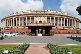 संसद के शीतकालीन सत्र में मोदी सरकार को घेरने की तैयारी में जुटा विपक्ष संसद के शीतकालीन सत्र में मोदी सरकार को घेरने की तैयारी में जुटा विपक्ष