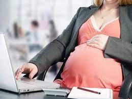 प्रेग्नेंसी में नाइट शिफ्ट में काम करने के ये हैं नुकसान - महिलाओं के रात में काम करने से बदल सकता है सरकैडियन रिदम प्रेग्नेंसी में नाइट शिफ्ट में काम करने के ये हैं नुकसान - महिलाओं के रात में काम करने से बदल सकता है सरकैडियन रिदम