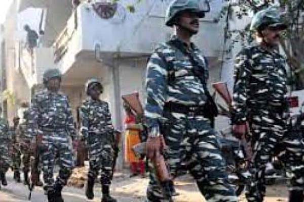 अंतिम अरदास को लेकर सुरक्षा और कड़ी चप्पे-चप्पे पर पीएसी और पैरामिलेट्री अंतिम अरदास को लेकर सुरक्षा और कड़ी चप्पे-चप्पे पर पीएसी और पैरामिलेट्री