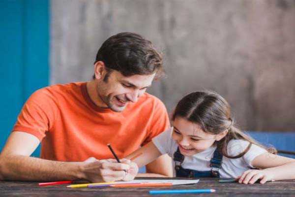 बच्चों को बेहतर प्रदर्शन के लिए प्रेरित करें बच्चों को बेहतर प्रदर्शन के लिए प्रेरित करें
