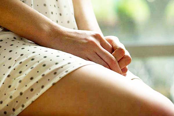 हाइमन रिपेयर सर्जरी करवा रही हैं इंग्लैंड की लडकियां -लड़कियां उठा रहीं ये खतरनाक कदम, बैन लगाने की उठी मांग हाइमन रिपेयर सर्जरी करवा रही हैं इंग्लैंड की लडकियां -लड़कियां उठा रहीं ये खतरनाक कदम, बैन लगाने की उठी मांग