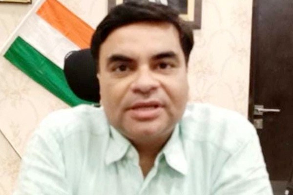 पांच आईएएस अफसरों का हुआ ट्रांसफर केंद्र जाएंगे कानपुर के डीएम आलोक तिवारी पांच आईएएस अफसरों का हुआ ट्रांसफर केंद्र जाएंगे कानपुर के डीएम आलोक तिवारी