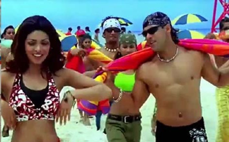 (रंग संसार) सलमान खान ने 'जीने के हैं चार दिन' गाने पर किया सिग्नेचर टॉवेल स्टेप (रंग संसार) सलमान खान ने 'जीने के हैं चार दिन' गाने पर किया सिग्नेचर टॉवेल स्टेप