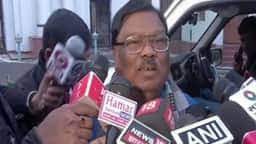 महाविकास अघाड़ी गठबंधन में फूट उद्धव सरकार से अलग हुई स्वाभिमानी पक्ष महाविकास अघाड़ी गठबंधन में फूट उद्धव सरकार से अलग हुई स्वाभिमानी पक्ष