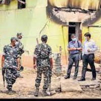 बीरभूम हत्याकांड मामले में मुंबई से गिरफ्तार किए गए चार लोगों को कोलकाता लाया गया 