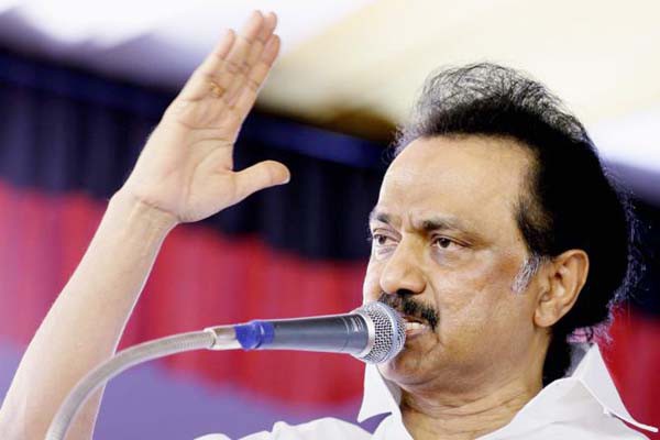 स्टालिन का तमिलनाडु बीजेपी पर तंज 10 फीसदी अंक से तीसरी ताकत होने का दावा कर रहे हैं स्टालिन का तमिलनाडु बीजेपी पर तंज 10 फीसदी अंक से तीसरी ताकत होने का दावा कर रहे हैं