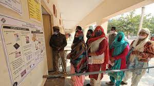 यूपी विधानसभा चुनाव- पहले चरण में 58 सीटों पर 57.79 फीसदी मतदान यूपी विधानसभा चुनाव- पहले चरण में 58 सीटों पर 57.79 फीसदी मतदान