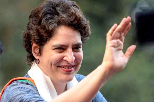 कांग्रेस में बढ़ रही प्रियंका गांधी की भूमिका प्रचार के लिए बढ़ी डिमांड कांग्रेस में बढ़ रही प्रियंका गांधी की भूमिका प्रचार के लिए बढ़ी डिमांड