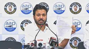 घोटाले सामने आने के डर से बीजेपी एमसीडी ने 4 सालों से नहीं छापी ऑडिट रिपोर्ट - लगभग 6000 करोड़ का घोटाला पकड़े जाने के बाद से बीजेपी एमसीडी ने एक भी ऑडिट रिपोर्ट नहीं छापी घोटाले सामने आने के डर से बीजेपी एमसीडी ने 4 सालों से नहीं छापी ऑडिट रिपोर्ट - लगभग 6000 करोड़ का घोटाला पकड़े जाने के बाद से बीजेपी एमसीडी ने एक भी ऑडिट रिपोर्ट नहीं छापी