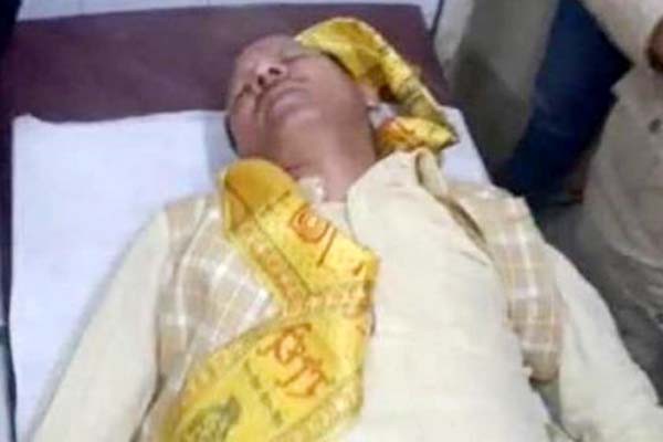 भाजपा प्रत्याशी एसआर लाधेर पर जानलेवा हमला अस्पताल में भर्ती कराया गया भाजपा प्रत्याशी एसआर लाधेर पर जानलेवा हमला अस्पताल में भर्ती कराया गया