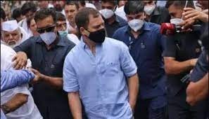 राहुल से पूछताछ पर बवाल उग्र हुए कांग्रेसी ईडी दफ्तर के बाहर टायरों में लगाई आग
