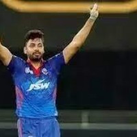 राहुल द्रविण के भरोसे पर खरे उतरे आवेश  - 3 मैच में खाता नहीं खुला, चौथे में झटके चार विकेट 