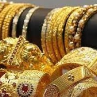  2000 रुपए तक महंगा हो सकता है सोना - सोने पर आयात शुल्‍क में हुई बढ़ोतरी का असर घरेलू सराफा बाजार पर भी पड़ेगा