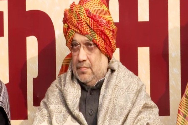 जाटों को साधने नेताओं से मिले शाह बोले- हमारा दुश्मन एक, घर आकर डांट देना मुझे जाटों को साधने नेताओं से मिले शाह बोले- हमारा दुश्मन एक, घर आकर डांट देना मुझे