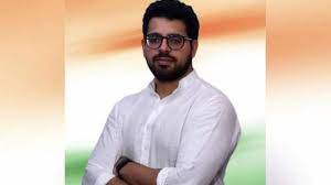 आजम के बेटे से हैदरअली खान करेंगे मुकाबला -भाजपा गठबंधन ने बनाया पहला मुस्लिम उम्मीदवार आजम के बेटे से हैदरअली खान करेंगे मुकाबला -भाजपा गठबंधन ने बनाया पहला मुस्लिम उम्मीदवार