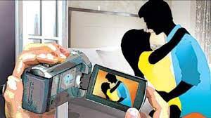 सोशल मीडिया से दोस्ती कर युवकों को हनीट्रैप में फंसाया सोशल मीडिया से दोस्ती कर युवकों को हनीट्रैप में फंसाया