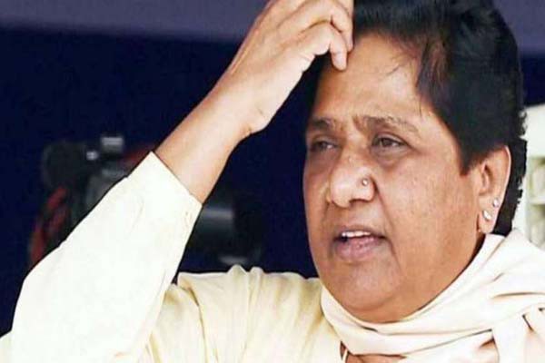 मायावती की नई टीम और कड़ी चुनौती मायावती की नई टीम और कड़ी चुनौती