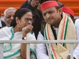 समाजवादी पार्टी के लिए प्रचार करेंगी ममता: सपा उपाध्यक्ष - नंदा ने पश्चिम बंगाल की मुख्यमंत्री ममता बनर्जी के साथ उनके आवास पर एक घंटे तक बैठक की समाजवादी पार्टी के लिए प्रचार करेंगी ममता: सपा उपाध्यक्ष - नंदा ने पश्चिम बंगाल की मुख्यमंत्री ममता बनर्जी के साथ उनके आवास पर एक घंटे तक बैठक की