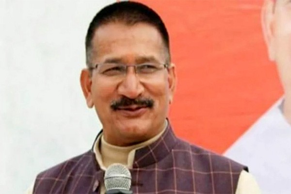 पार्टी विरोधी गतिविधियों के चलते कांग्रेस ने किशोर उपाध्याय को 6 साल के लिए पार्टी से निकाला -थाम सकते हैं भाजपा का दामन पार्टी विरोधी गतिविधियों के चलते कांग्रेस ने किशोर उपाध्याय को 6 साल के लिए पार्टी से निकाला -थाम सकते हैं भाजपा का दामन