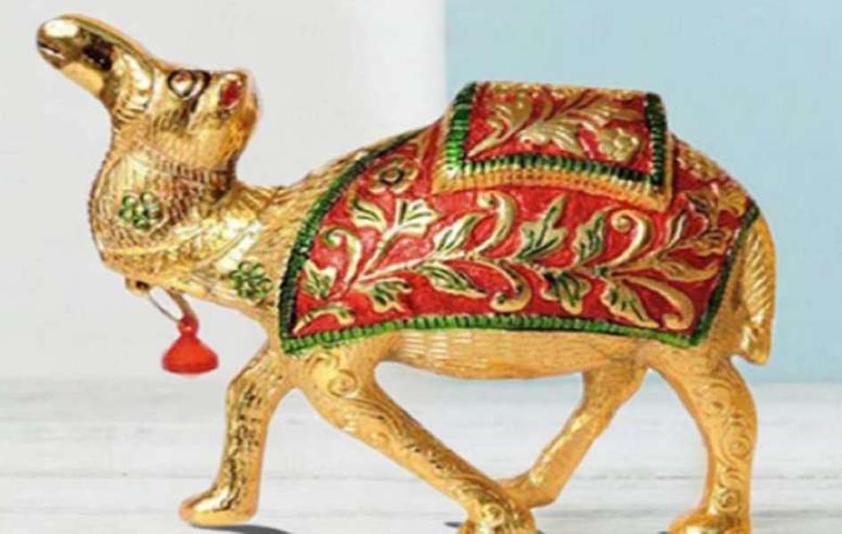 घर में फेंग्शुई ऊंट रखें घर में फेंग्शुई ऊंट रखें