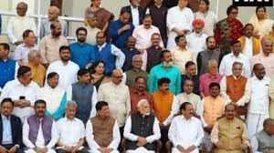 राज्यसभा में आज से नहीं दिखेंगे कई चेहरे 72 सांसदों का कार्यकाल समाप्त राज्यसभा में आज से नहीं दिखेंगे कई चेहरे 72 सांसदों का कार्यकाल समाप्त