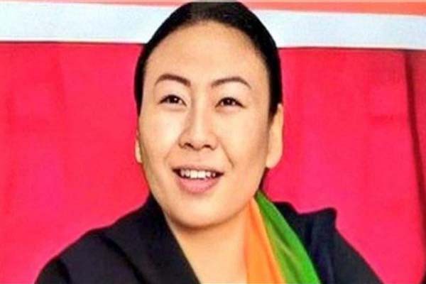 नागालैंड से भाजपा की पहली महिला सांसद फांगनोन कोन्याक नागालैंड से भाजपा की पहली महिला सांसद फांगनोन कोन्याक
