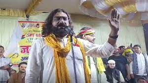 सपा की सरकार आने पर अधिकारियों से होगा हिसाब-किताब अब्बास अंसारी का धमकी देता वीडियो वायरल सपा की सरकार आने पर अधिकारियों से होगा हिसाब-किताब अब्बास अंसारी का धमकी देता वीडियो वायरल