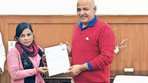 संघर्ष की मिसाल बनी गीता अब मांओं के नाम पर भी बनने लगे अनुसूचित जाति प्रमाण पत्र संघर्ष की मिसाल बनी गीता अब मांओं के नाम पर भी बनने लगे अनुसूचित जाति प्रमाण पत्र