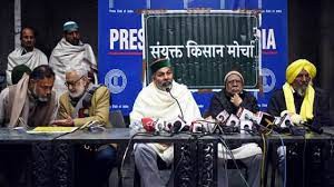 किसानों से किए केंद्र के वादों की समीक्षा को किसान नेताओं की माथापच्ची किसानों से किए केंद्र के वादों की समीक्षा को किसान नेताओं की माथापच्ची