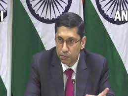 विदेश मंत्रालय ने बताया, किसी छात्र के बंधक बनने की कोई सूचना नहीं विदेश मंत्रालय ने बताया, किसी छात्र के बंधक बनने की कोई सूचना नहीं