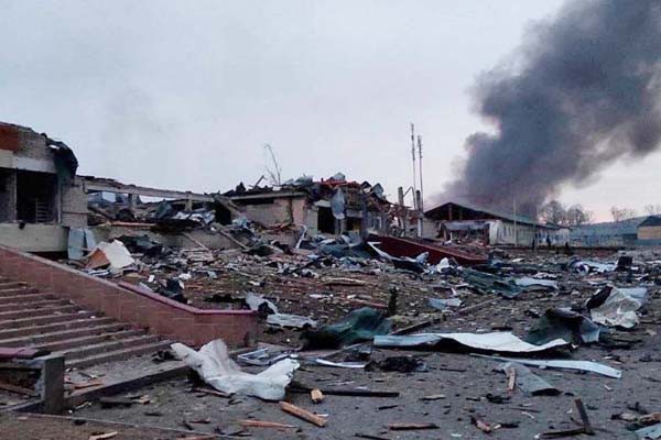 रुस-यूक्रेन जंग का 18वां दिन: नौ लोगों की मौत, 57 घायल  रुसी हमले से यूक्रेन के अधिकतर शहर जल रहे 