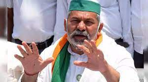 किसानों की जमीन लूट उद्योगपतियों को देने की हो रही साजिश: राकेश टिकैत किसानों की जमीन लूट उद्योगपतियों को देने की हो रही साजिश: राकेश टिकैत