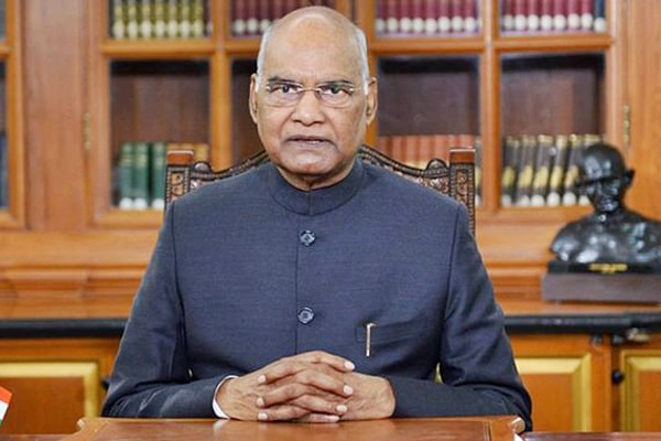 बिहार के लोगों ने देश के विकास में दिया अहम योगदान : कोविंद बिहार के लोगों ने देश के विकास में दिया अहम योगदान : कोविंद