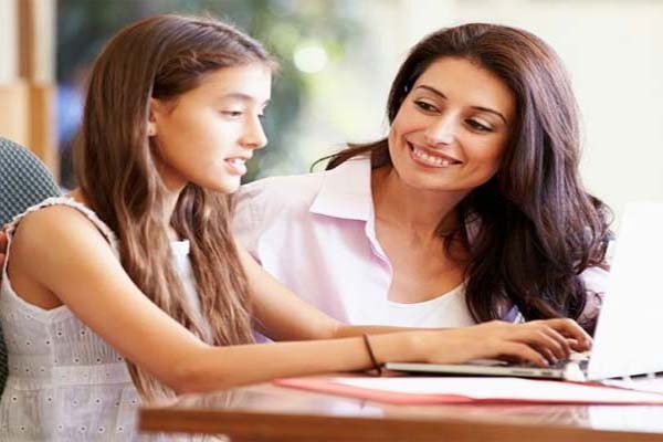 बच्चों की संगत और उनके कामों पर रखें नजर बच्चों की संगत और उनके कामों पर रखें नजर