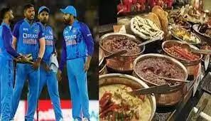  भारतीय खिलाड़ियों ने खाने को लेकर नाराजगी जतायी  होटल से दूर मैदान मिलने से नाराज टीम अभ्यास के लिए नहीं गयी 
