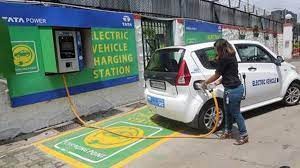  इलेक्ट्रिक कारों से लंबी यात्रा होगी आसान, टाटा पावर ने स्थापित किए 450 से अधिक चार्जिंग प्वाइंट