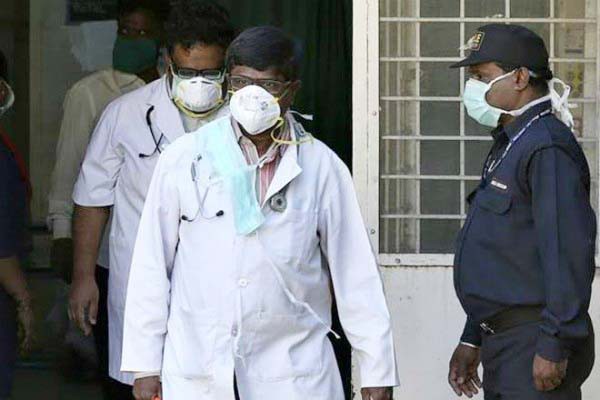 कोरोना वायरस: केरल में बिगड़ रहे हालात कटक में आठ संदिग्ध भर्ती कोरोना वायरस: केरल में बिगड़ रहे हालात कटक में आठ संदिग्ध भर्ती
