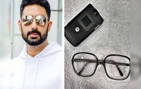 अभिषेक बच्चन ने शुरू की "बॉब बिस्वास" की शूटिंग अभिषेक बच्चन ने शुरू की "बॉब बिस्वास" की शूटिंग