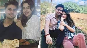 एक्स बॉयफ्रेंड के साथ वायरल हो रही जाह्नवी की तस्वीर एक्स बॉयफ्रेंड के साथ वायरल हो रही जाह्नवी की तस्वीर